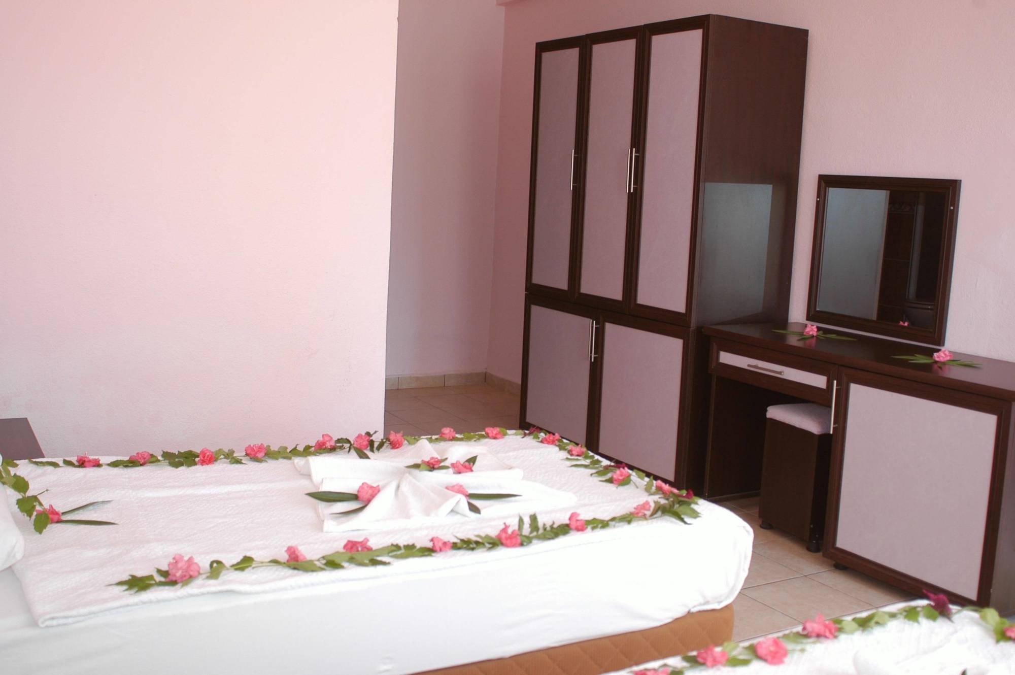 Tolay Hotel Ölüdeniz Buitenkant foto